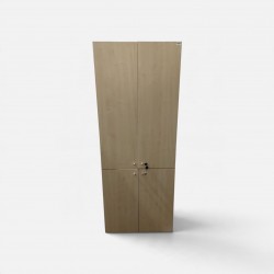 Armoire en bois
